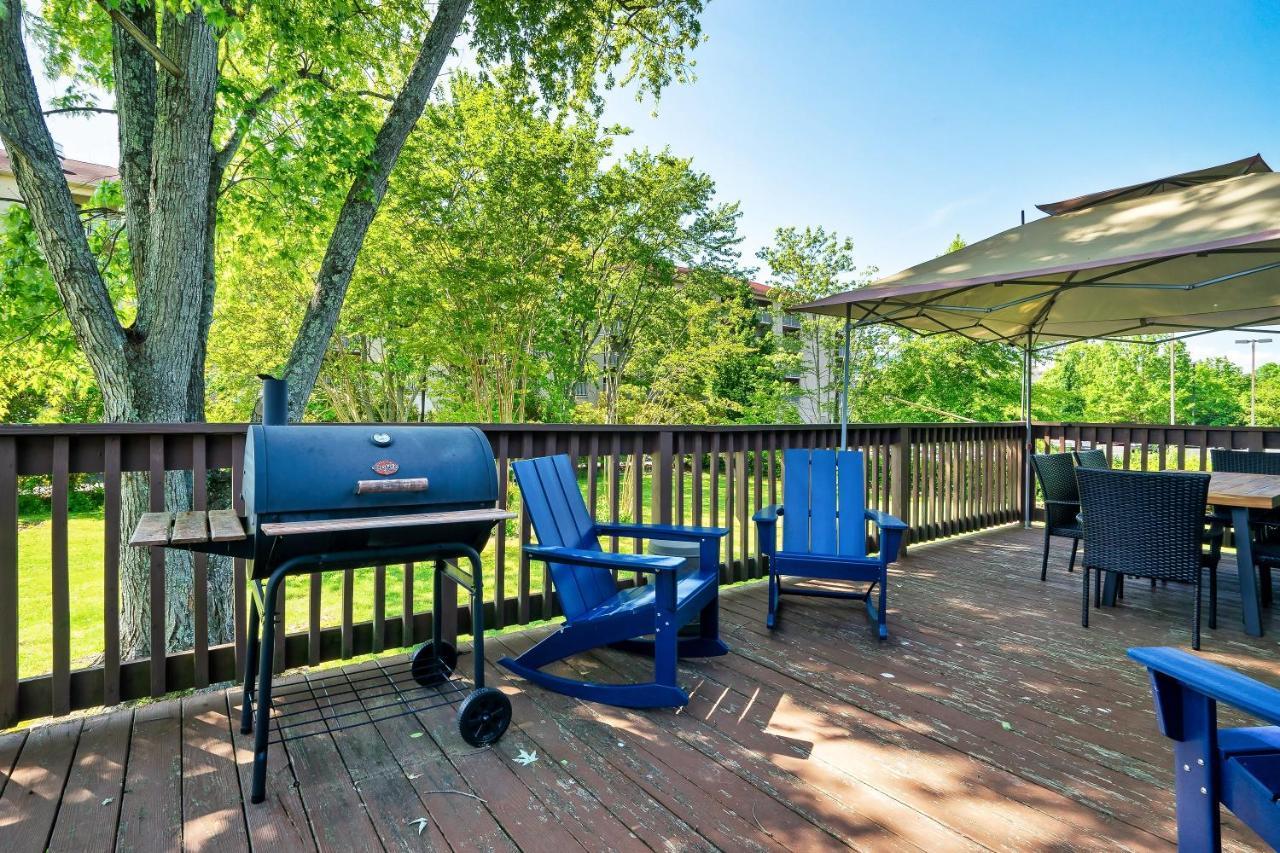 Modern Pigeon Forge Gem Near Dollywood, Gatlinburg & Smokies - 2 Mins To Pkwy & Strip, Hot Tub, Fire Pit, Cable, Hi-Speed Wifi Villa Kültér fotó